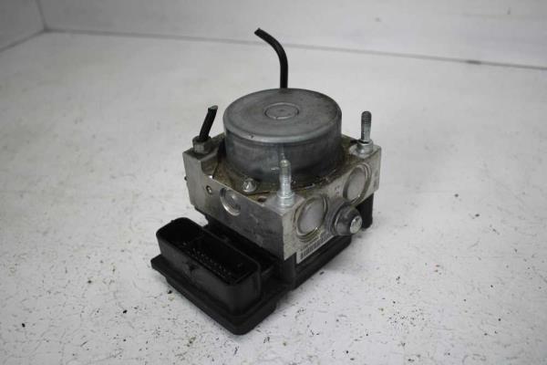 BLOC ABS OPEL CORSA D ( FE ) - Vue 1